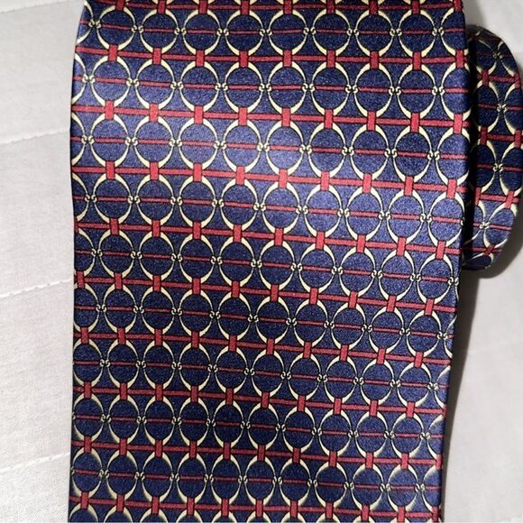 BILL BLASS Navy Burgundy Ivory Tie - Picture 2 of 5